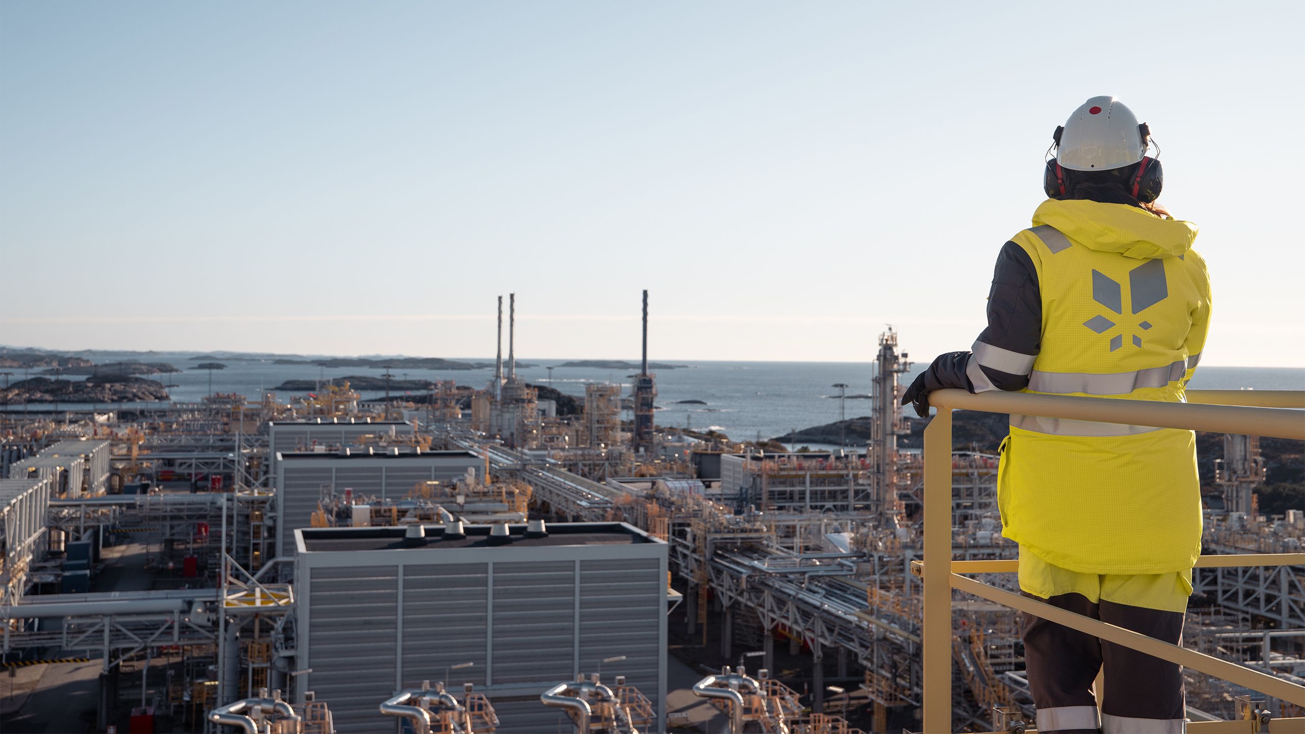 Equinor and Eneco sign five-year gas agreement with verified emissions data