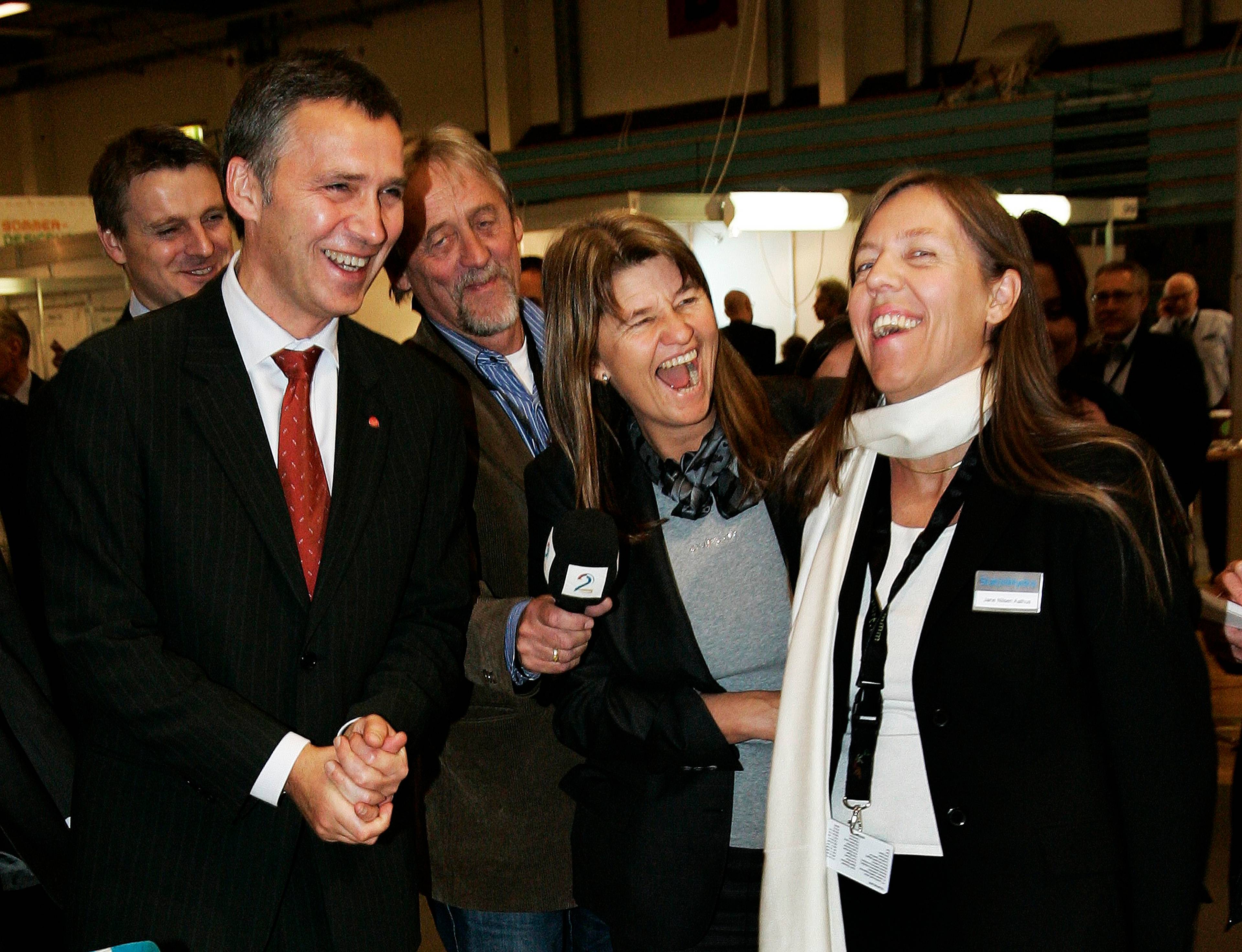 Det var god stemning i Trondheim da Øvrum og Jane Nilsen Aalhus var vertskap for daværende statsminister Jens Stoltenberg under en teknologikonferanse i 2007.
